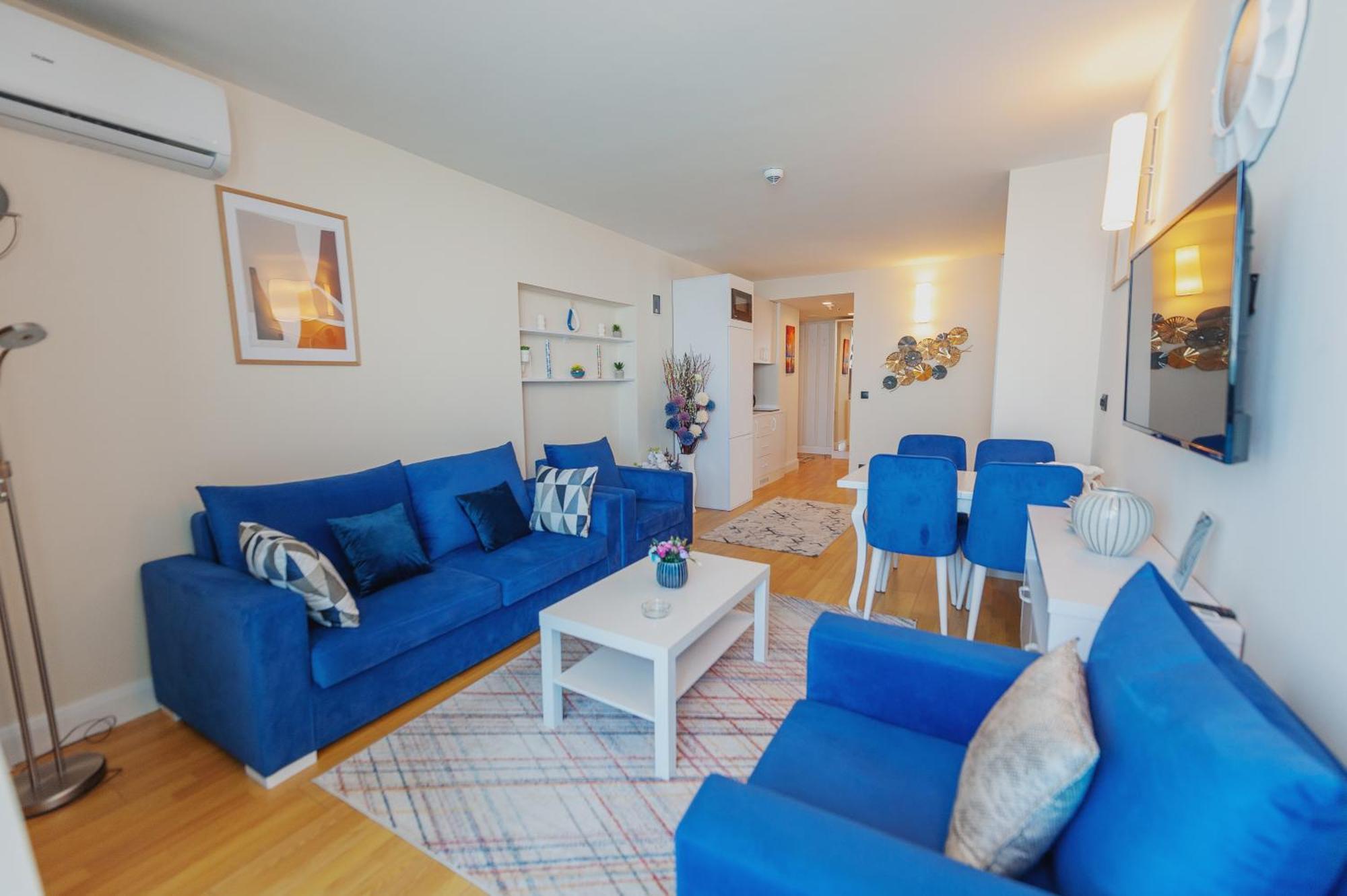 מלון באטומי Black Sea Luxury Towers מראה חיצוני תמונה