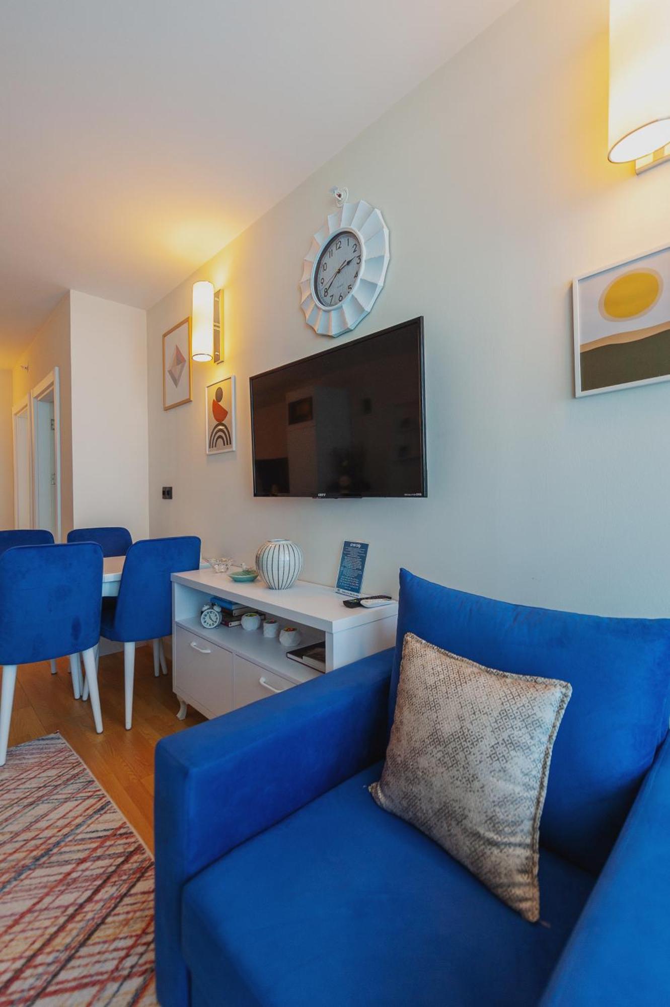 מלון באטומי Black Sea Luxury Towers מראה חיצוני תמונה