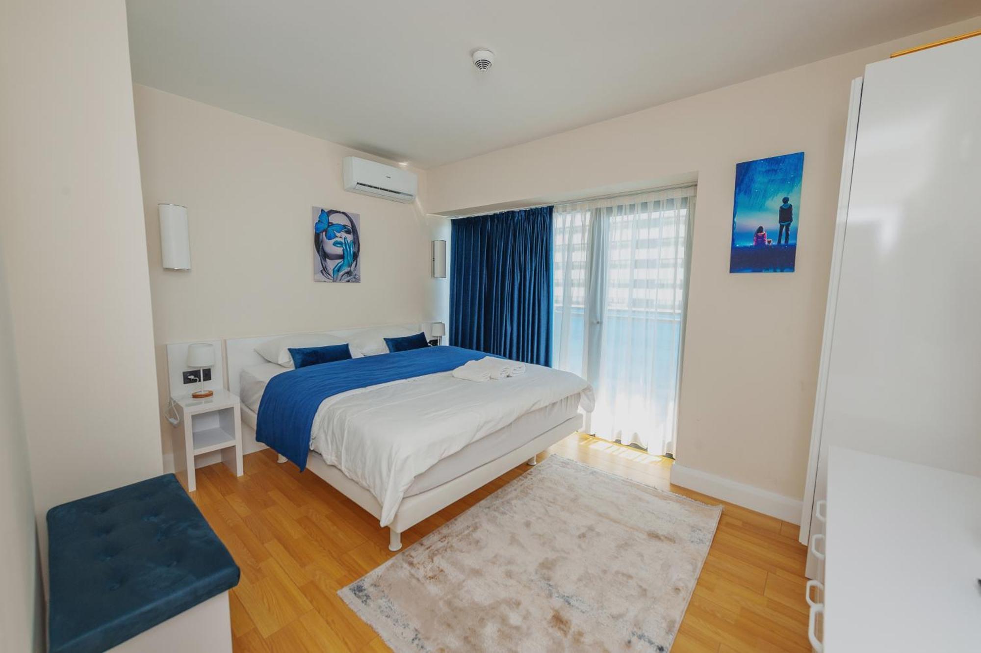 מלון באטומי Black Sea Luxury Towers מראה חיצוני תמונה